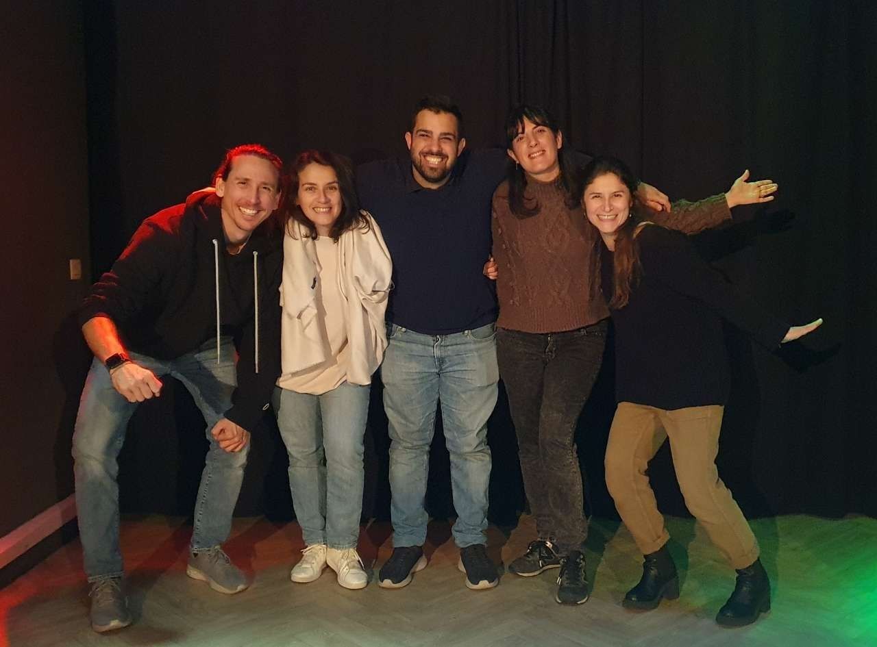 La bonne énergie règne lors des cours d'impro du mardi !